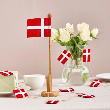 Langkilde & Søn - Bordflagstang i egetræ med Dannebrog – billede 2