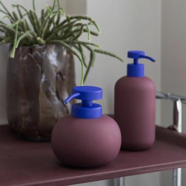 Mette Ditmer LOTUS PLAY dispenser, lav (2 pumper), Wine – billede 2