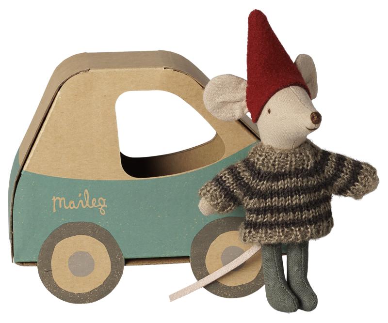Julemus, Lillebror i bilæske