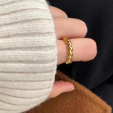 Rica Ring - 18K Gold Plated